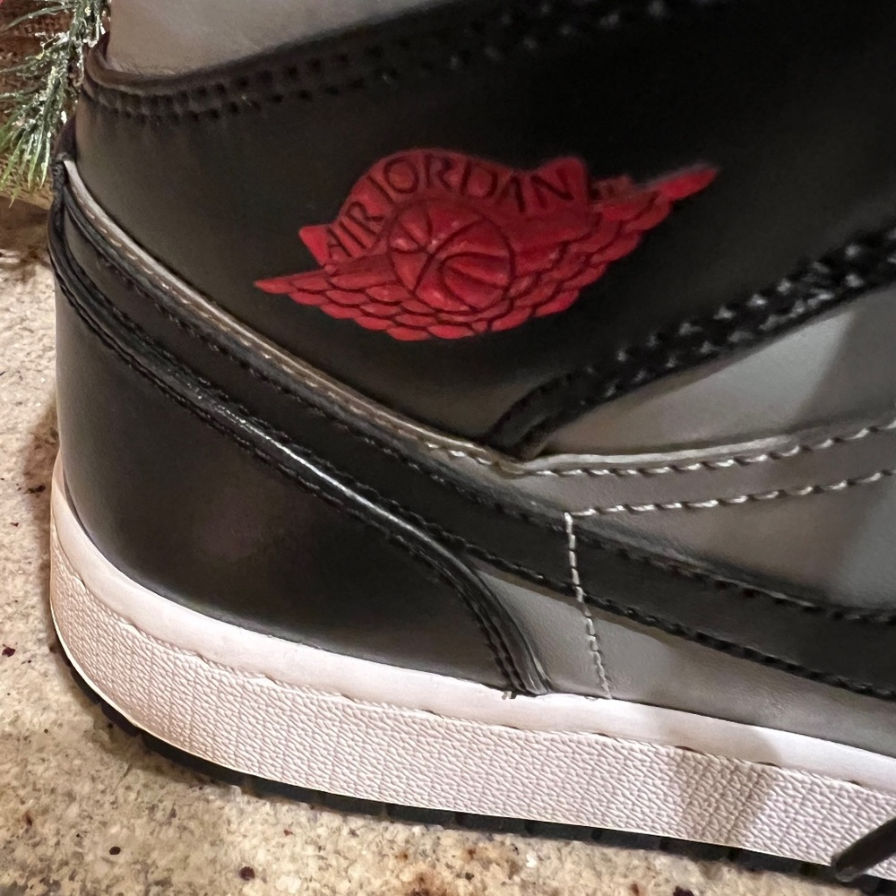 US 7Y Air Jordan 1 Mid “Shadow Red” 554725-096 (Black/Grey)